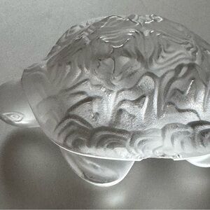 Lalique crystal turtle